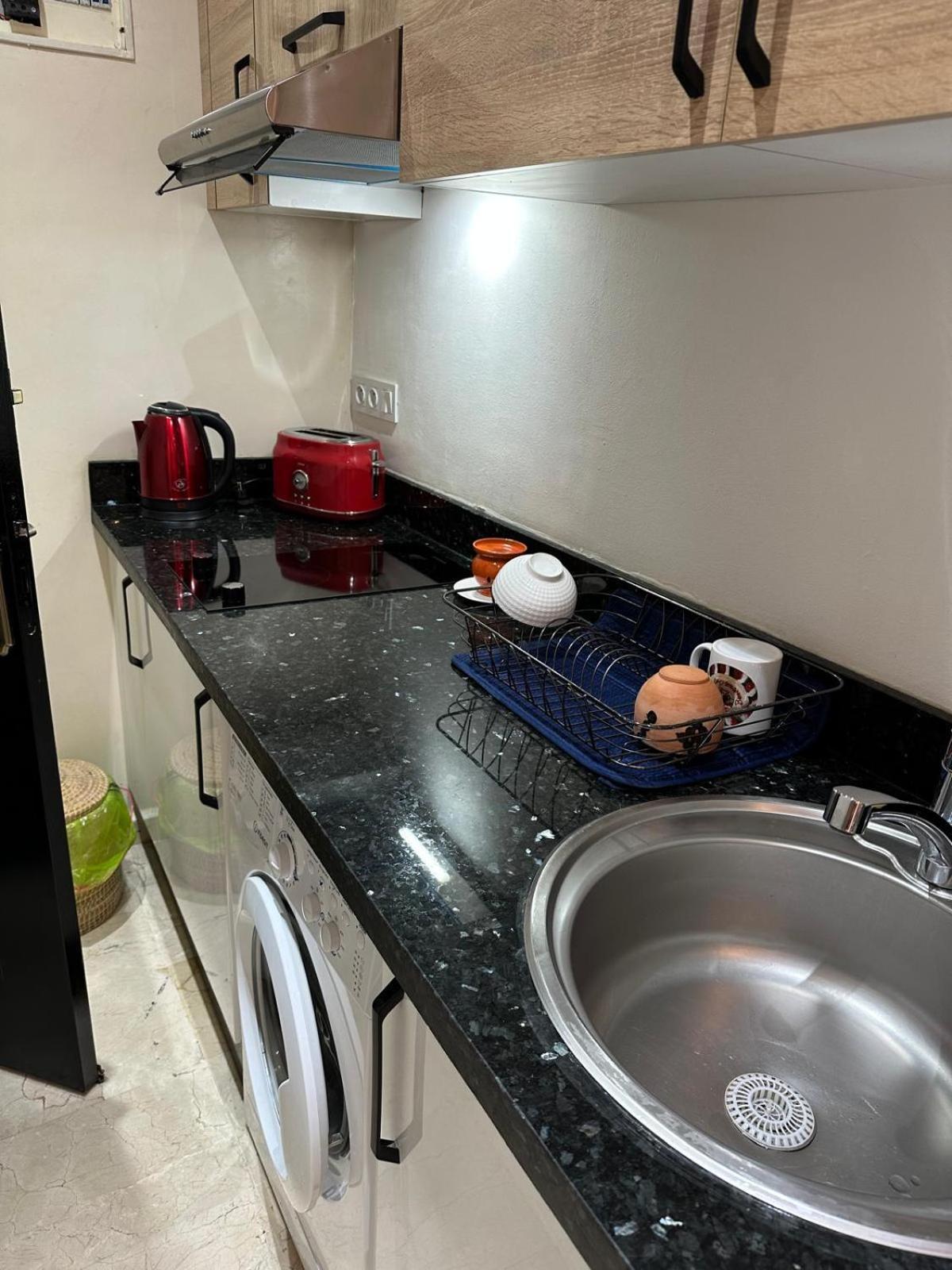 J40 Super Bien Equipe A L'hivernage Apartment Marrakesh