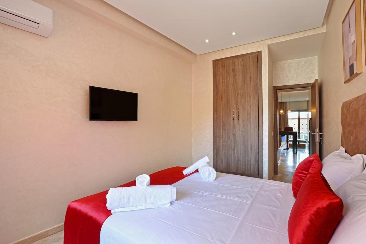 New Elegant And Cozy Next To Carre Eden Apartment *