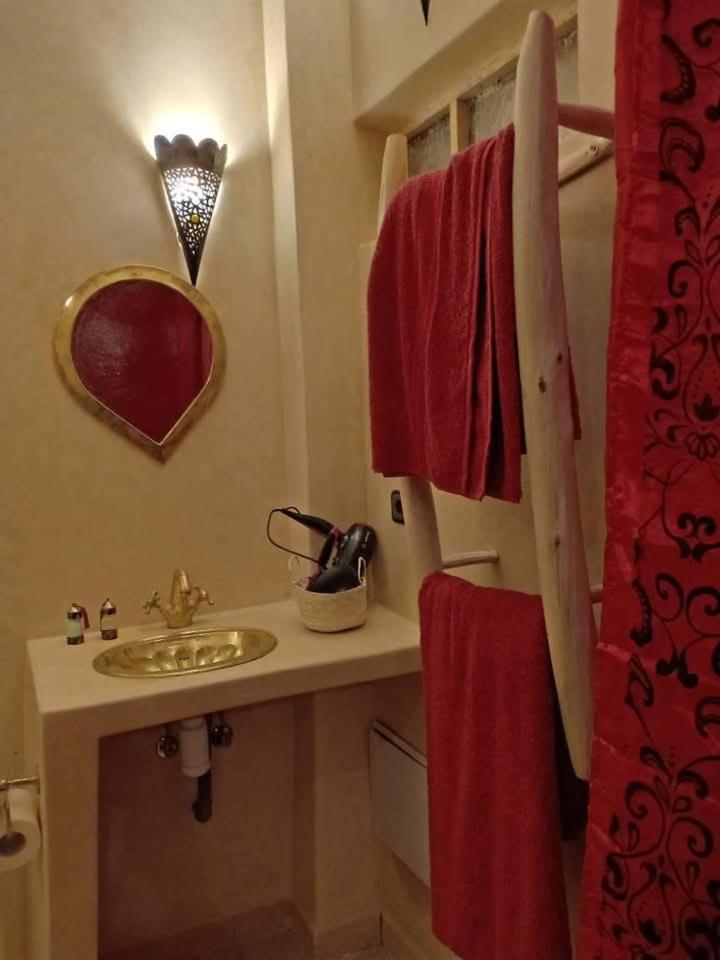 Sun House With Rooftop Terrace Riad Marrakesh