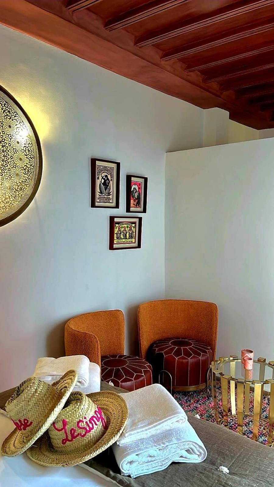 Le Singe Rose * Marrakesh