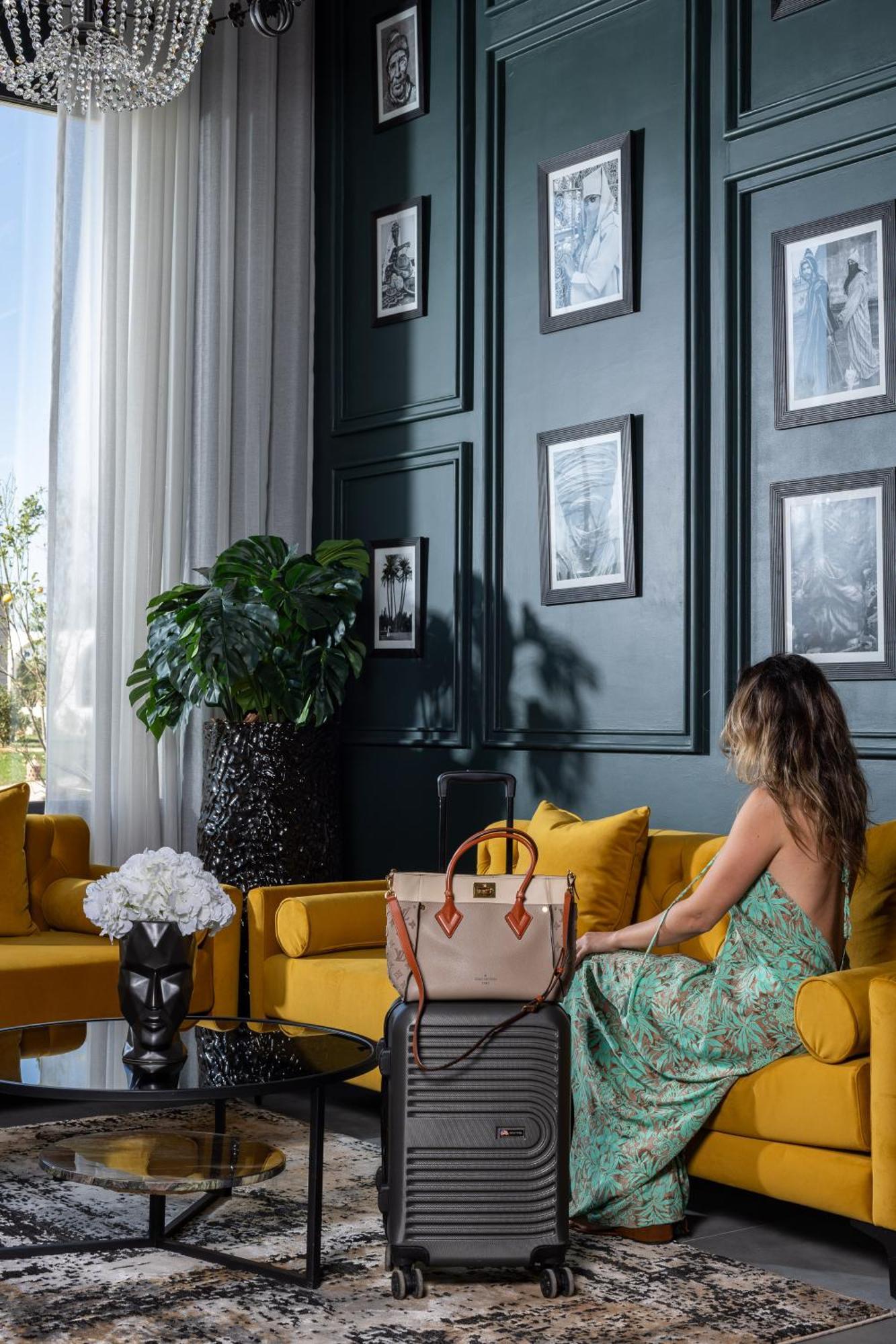 Yin & Hotel 5*