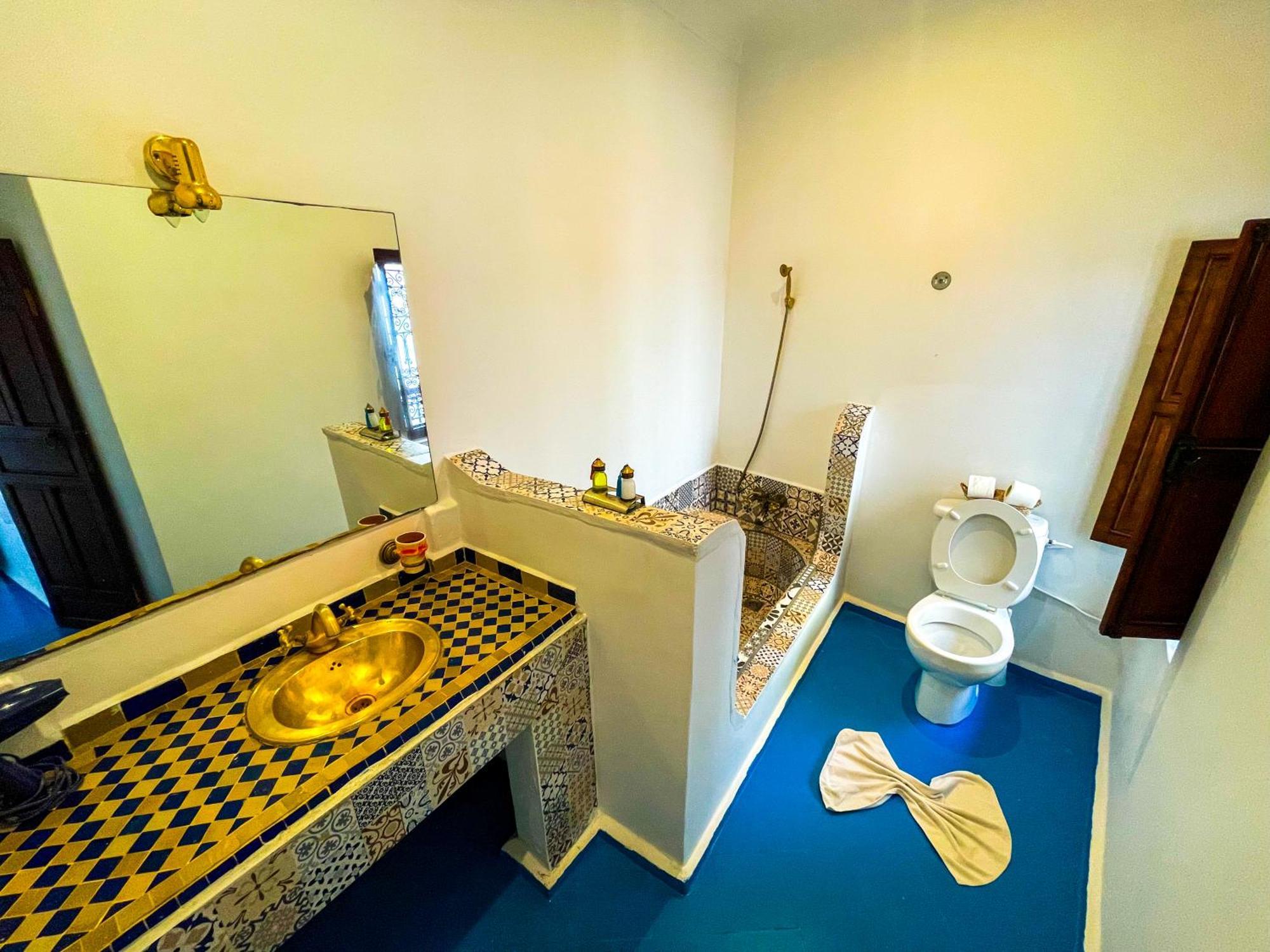Guest house Karim *