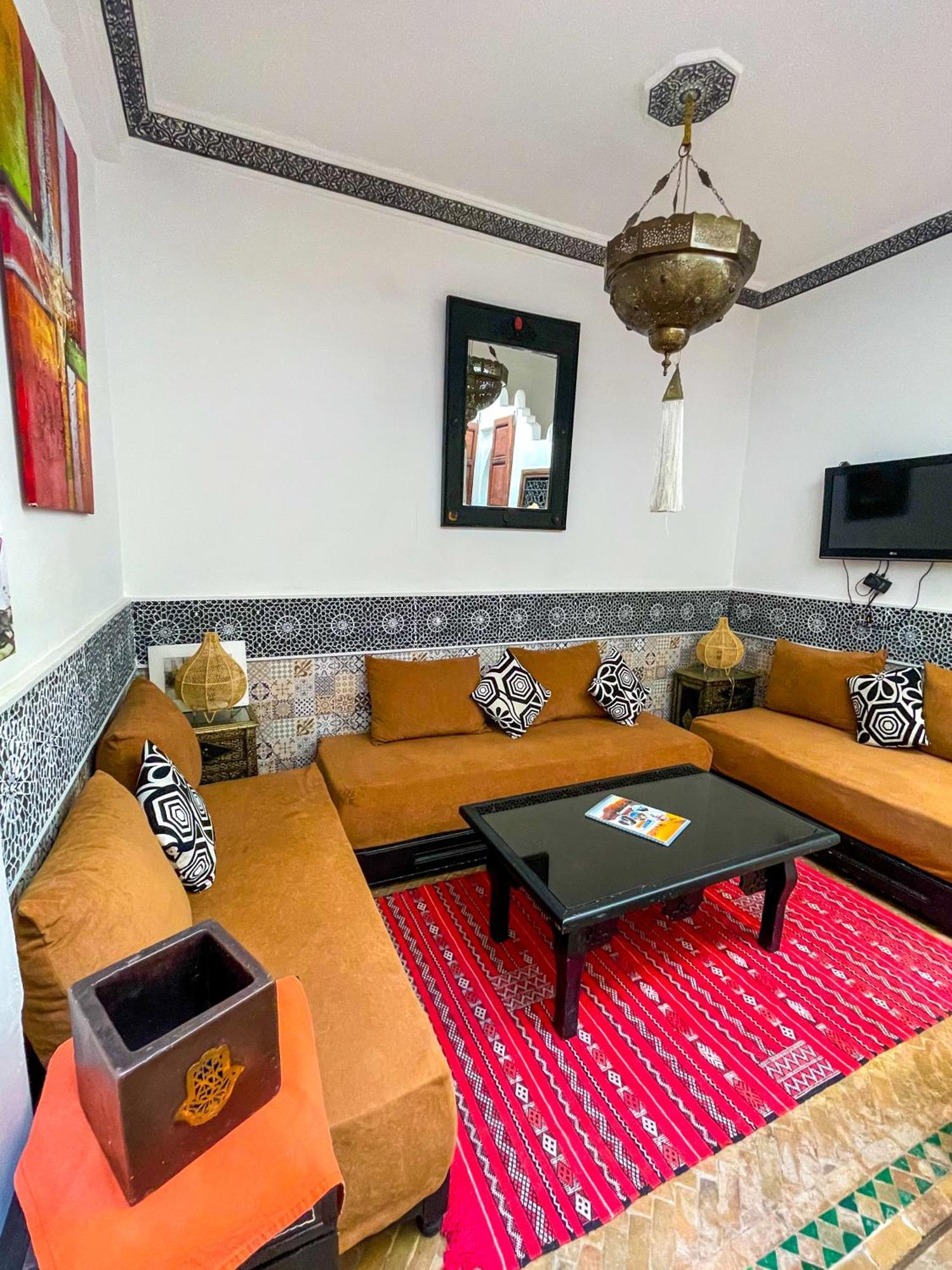 Karim Guest house *