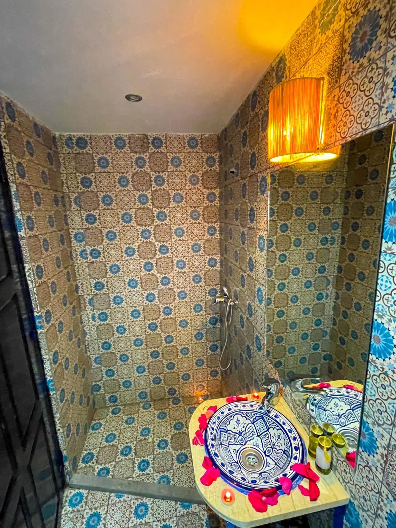 Karim Guest house