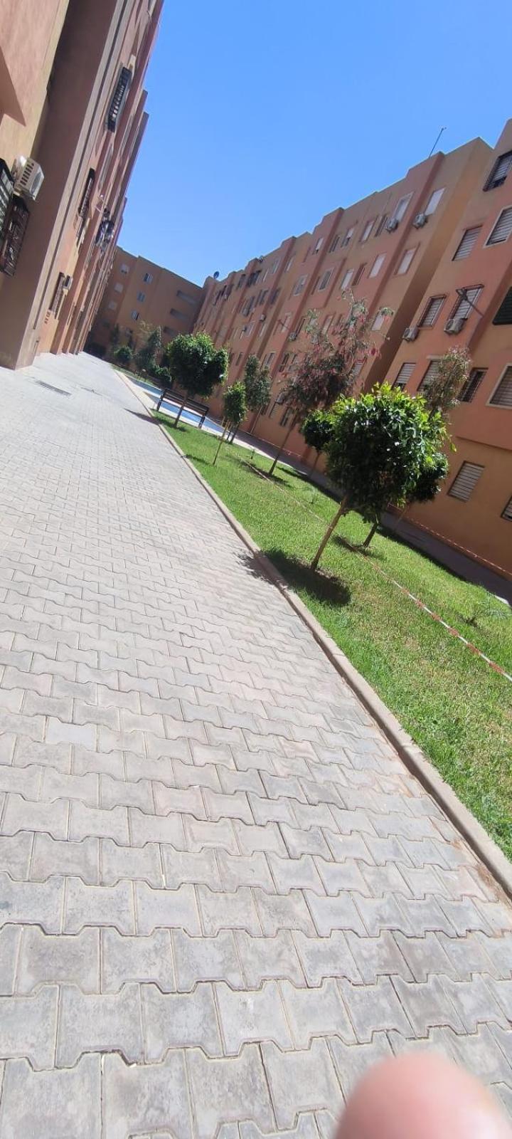 Marrakech Calme Pool Access & Free Car Apartment