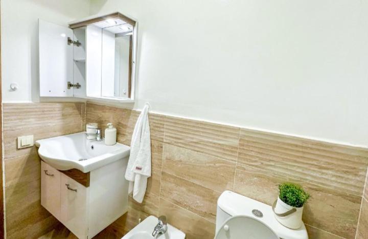Apartment Marrakech Calme Pool Access & Free Car *
