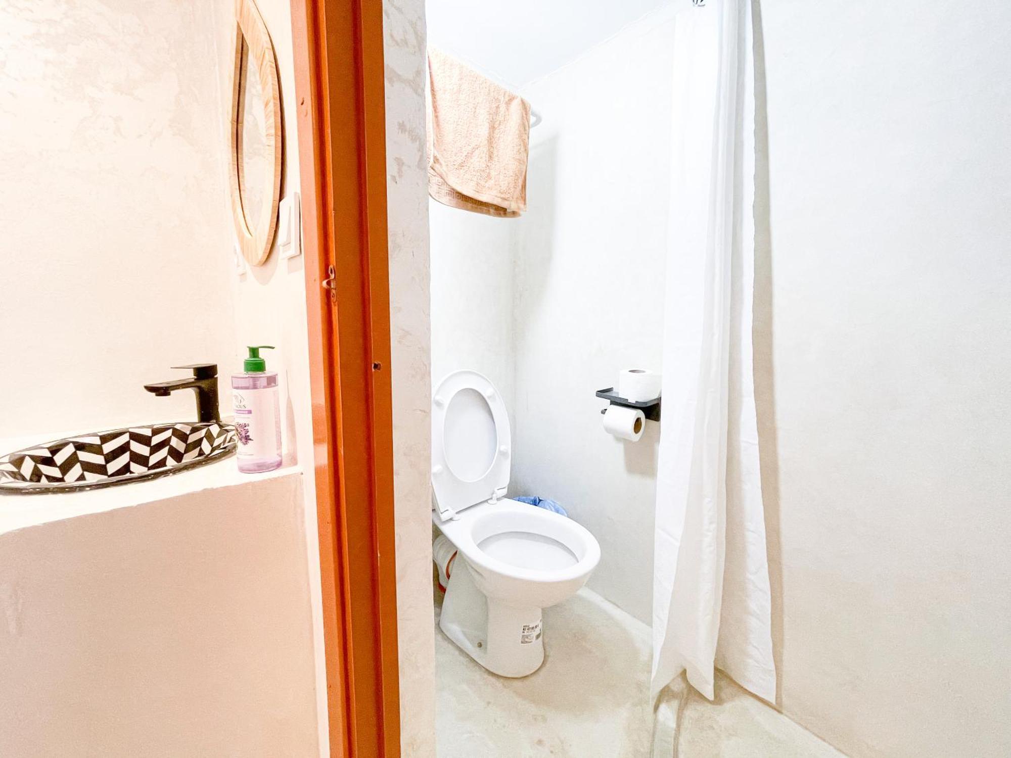 Bubbly Marrakech Hostal *