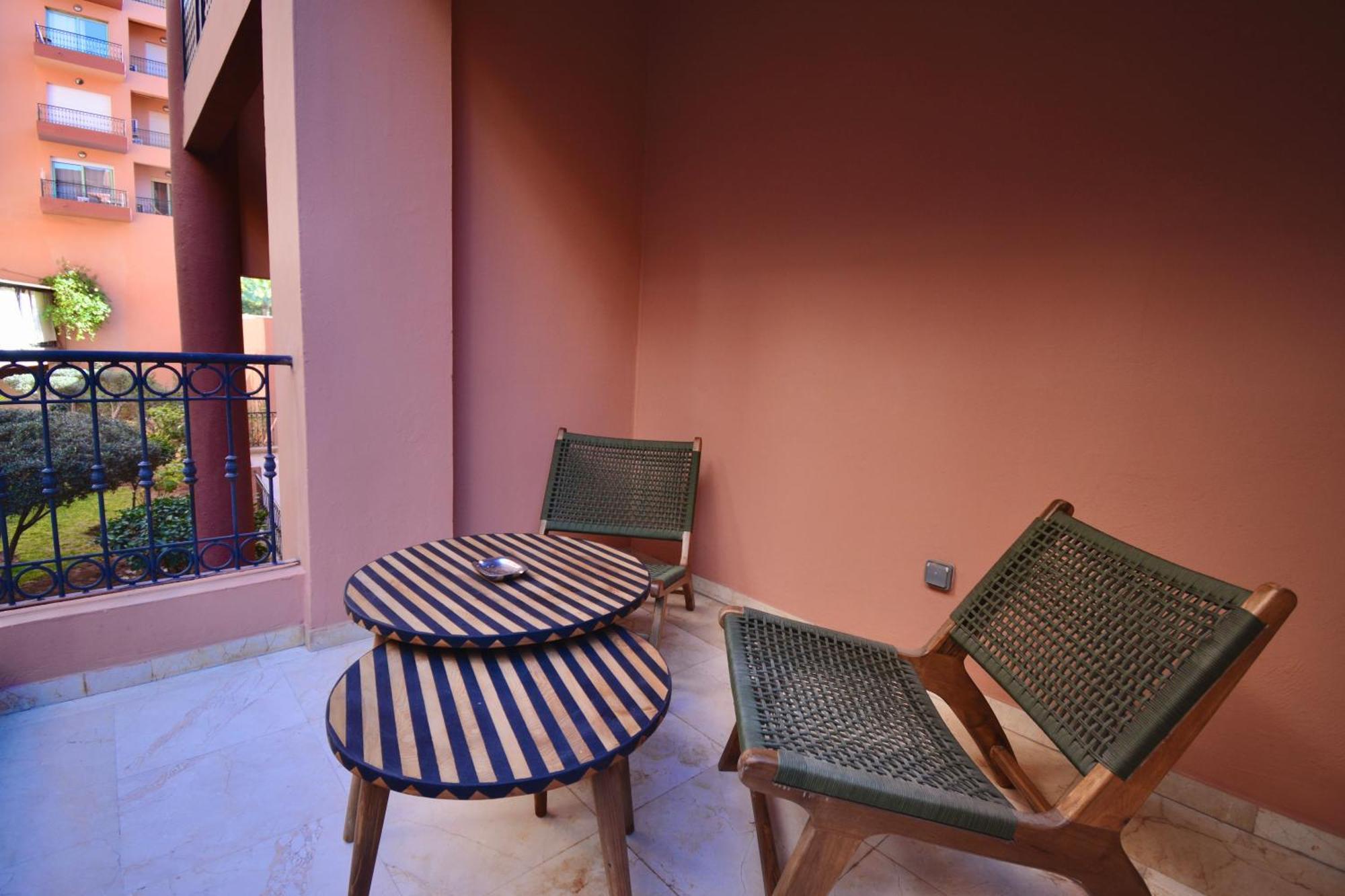 M17-le Duplex-balcon-piscine-majorelle Apartment *