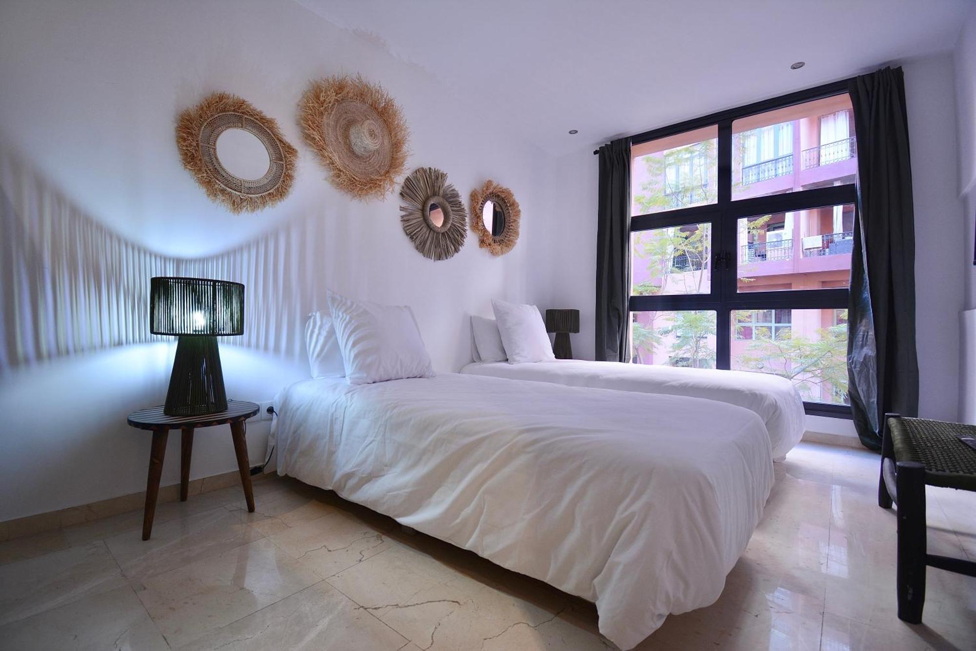 M17-le Duplex-balcon-piscine-majorelle *