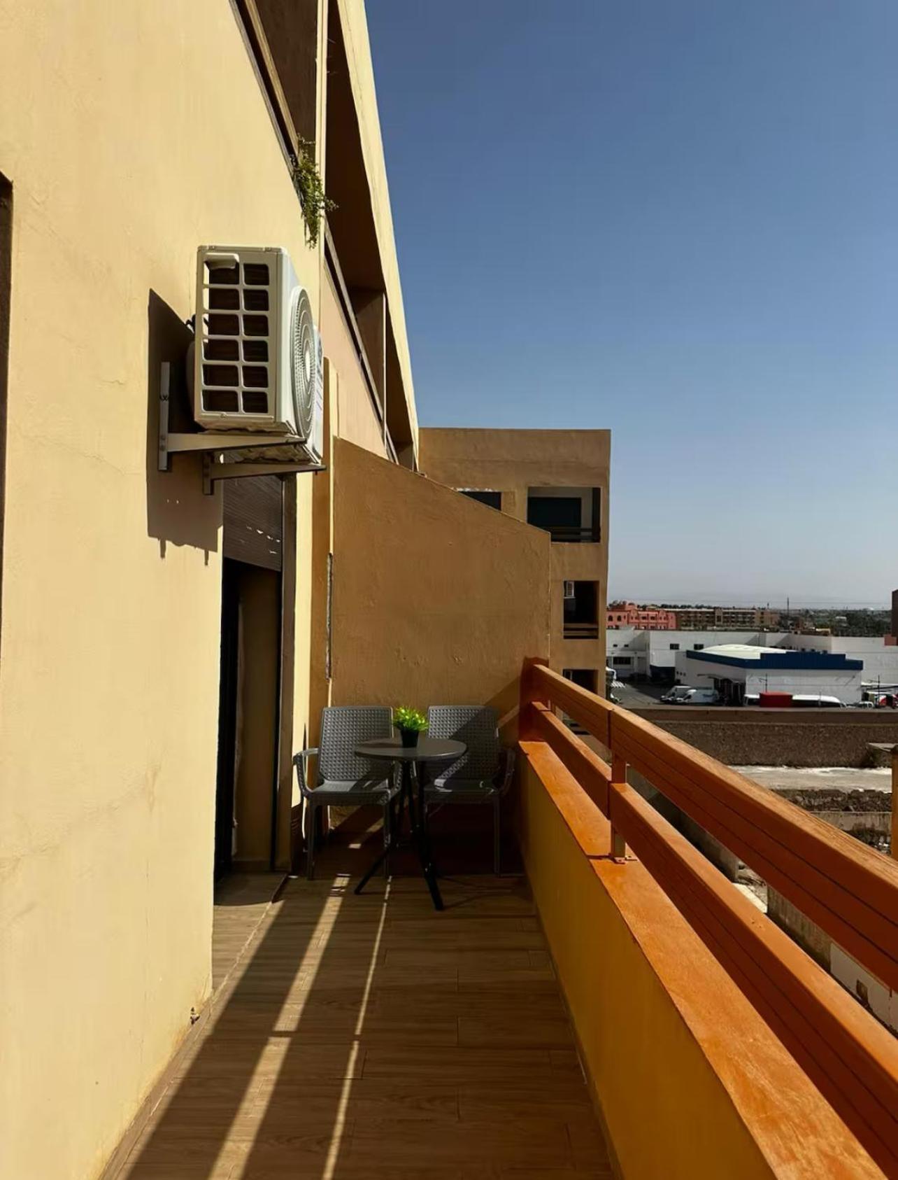 Apartment Luxury With Pool, Parking And 24h Security , Marrakech Center