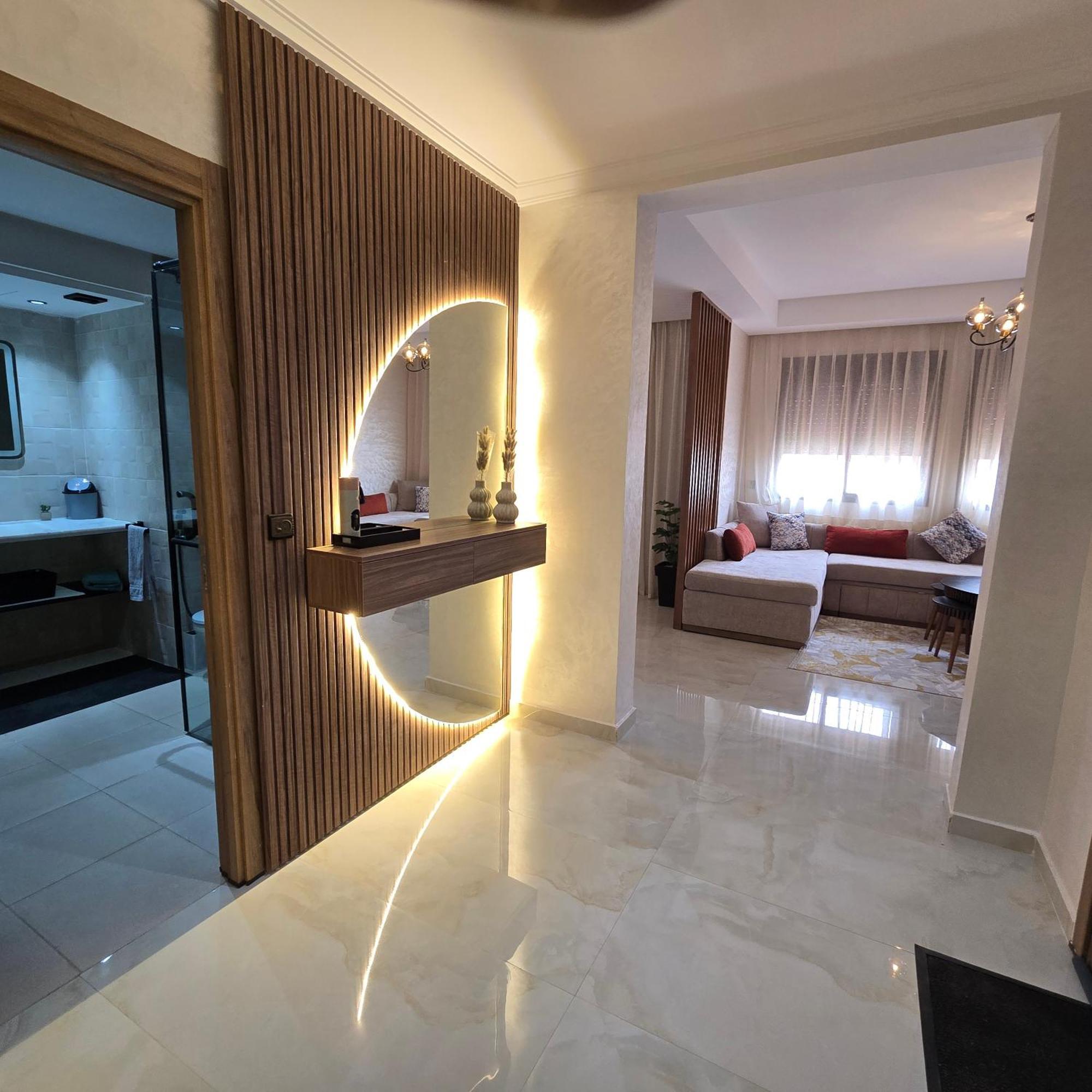 Apartment Luxury Premium With 5 Pools And Garden