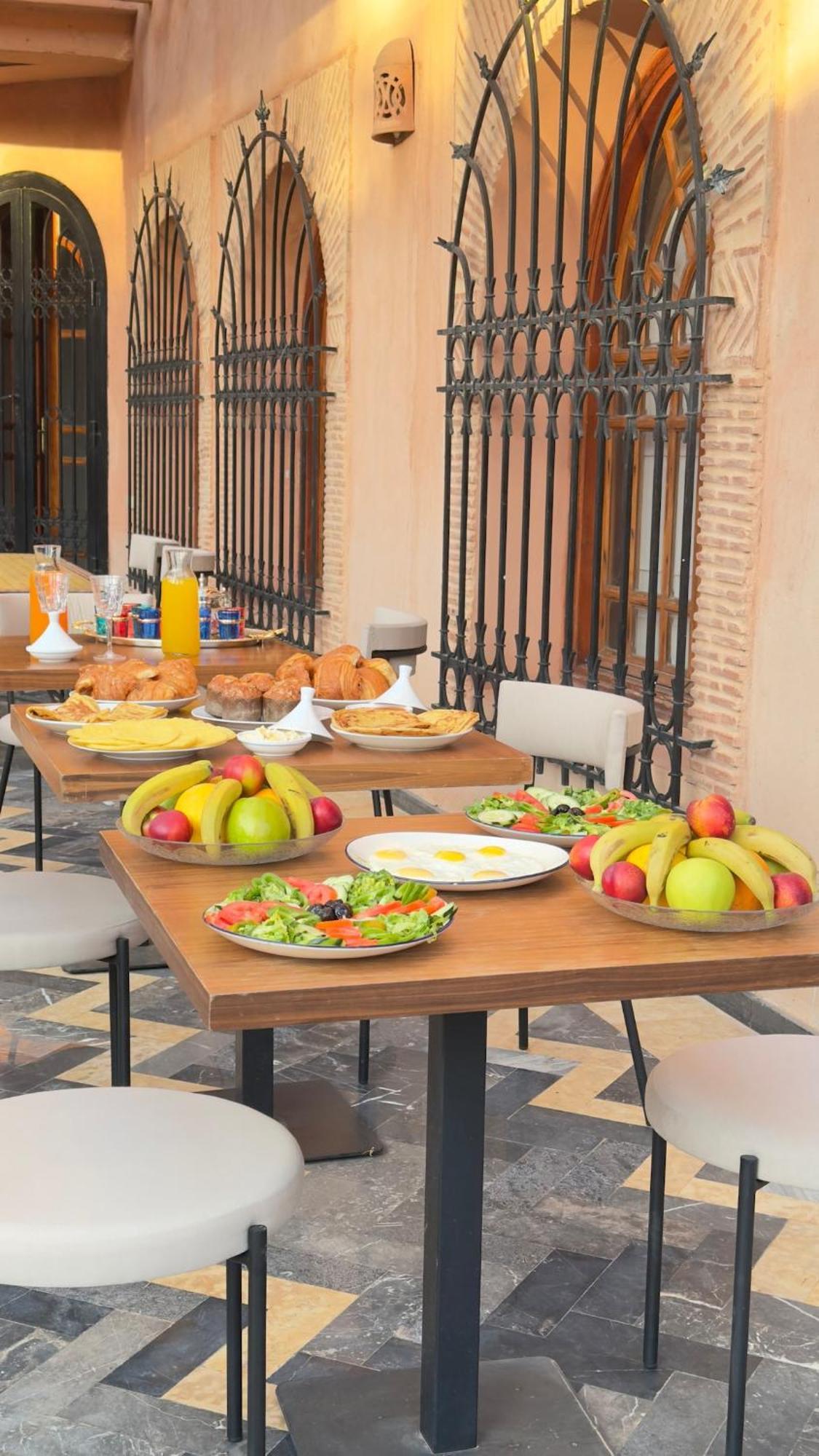 Maha Luxury And Wellness Villa *