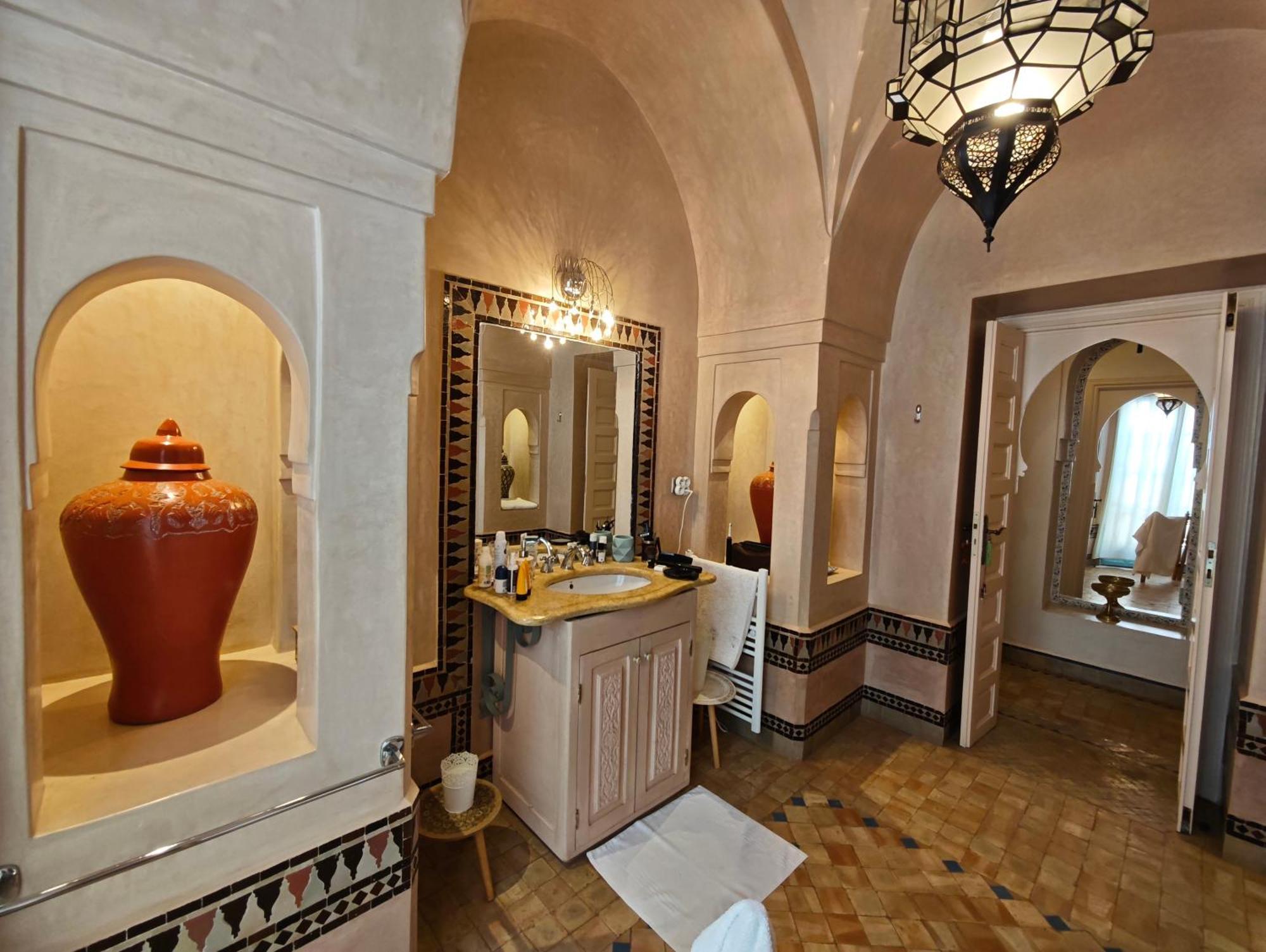 Marrakech, 7 Harmonia, Pour 6 Personnes Avec Piscine Privee Casa de férias