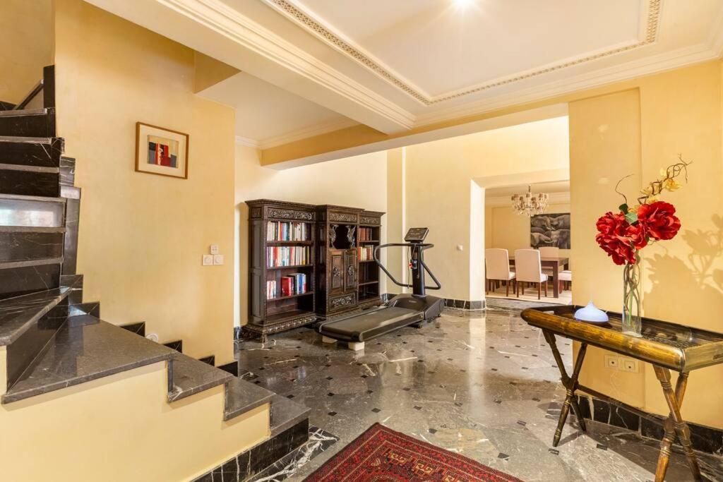 Somptueux Duplex Au Coeur De L'hivernage * Marrakesh