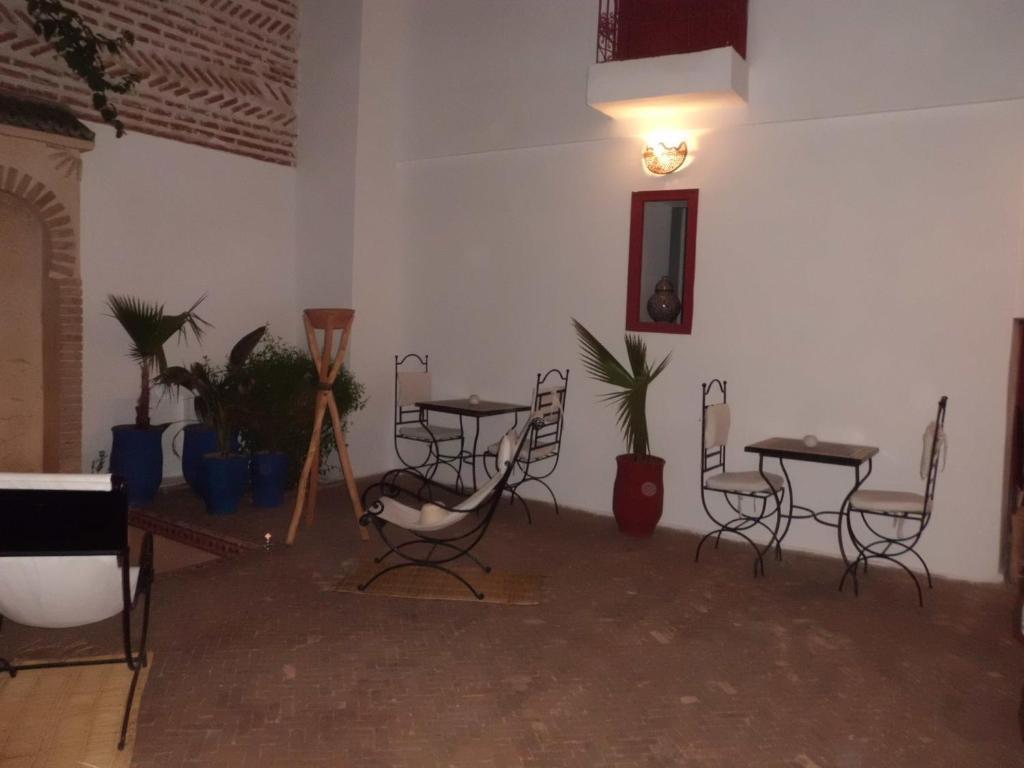 La Casa Hotel