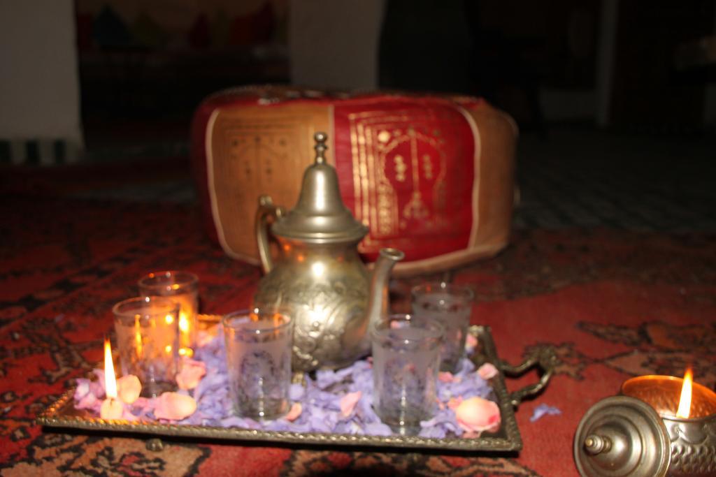Riad O Ly