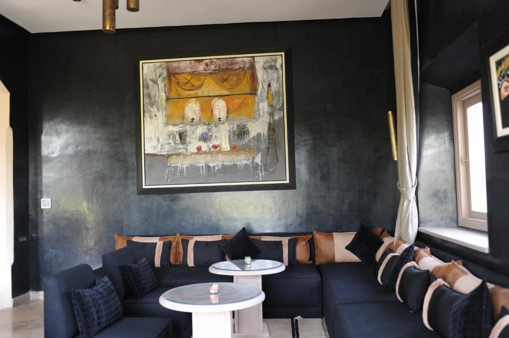 Palais Medali & 5*