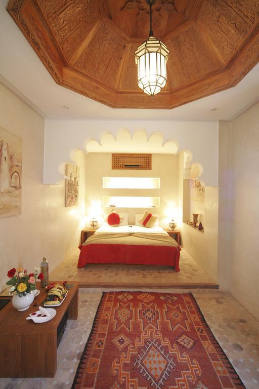 Riad Slitine & 4*
