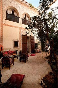 Dar Abiad 3*