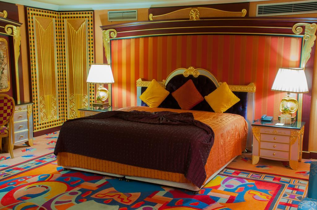 Hotel Royal Mirage Deluxe 5*