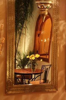 Riad Dar Attika Bed & Breakfast 4*