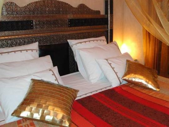 Samira Group & Riad 3*