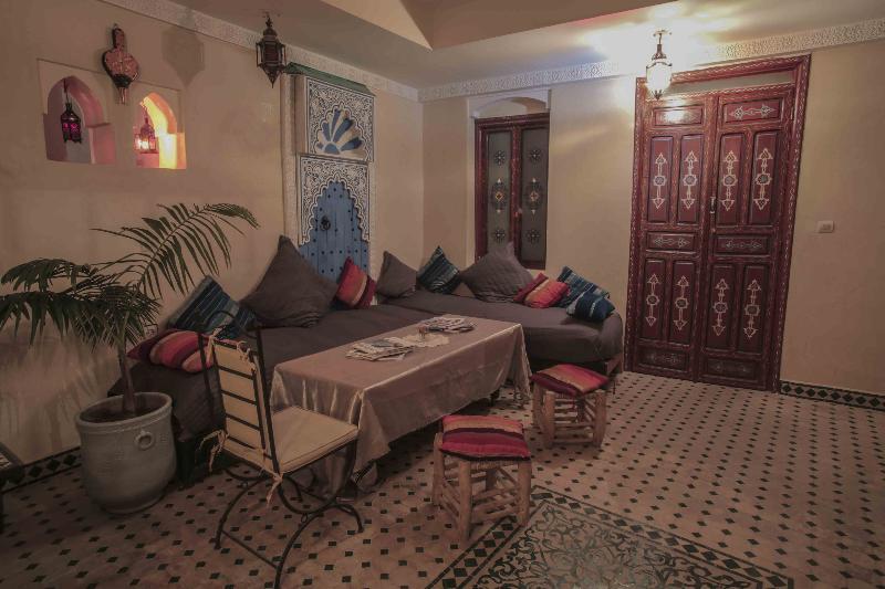 Sarah Sabrina Marrakesh