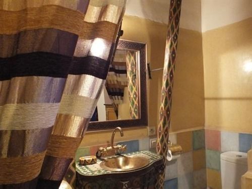 Riad Dar Zioui, Bynour 3*