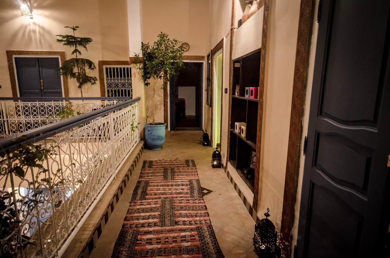 Riad Azalia