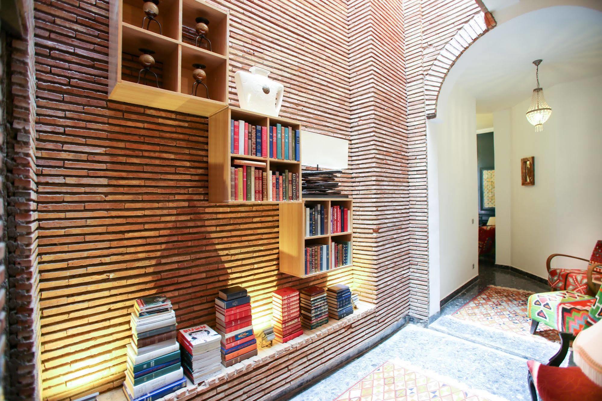 & Ksar Saad Riad