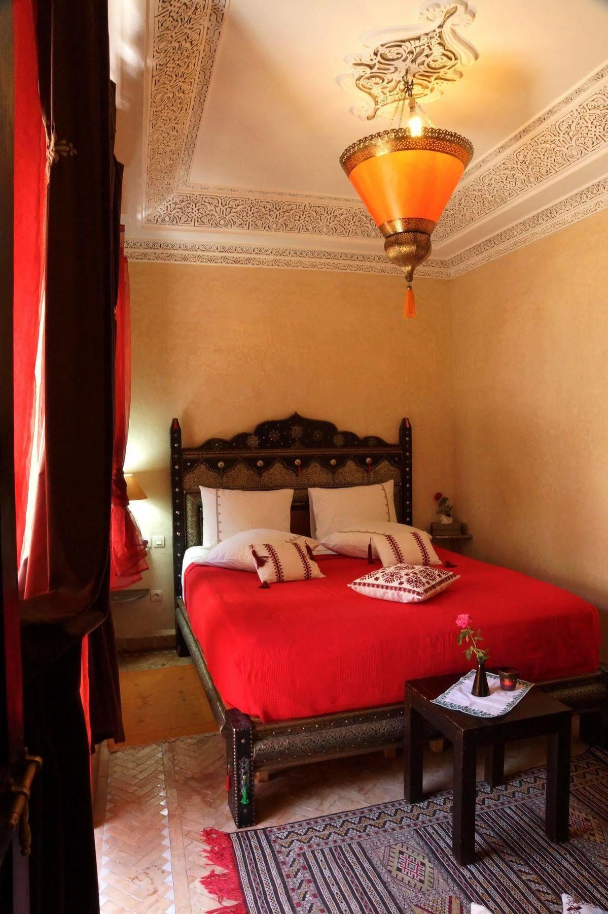 Riad Samira Group &