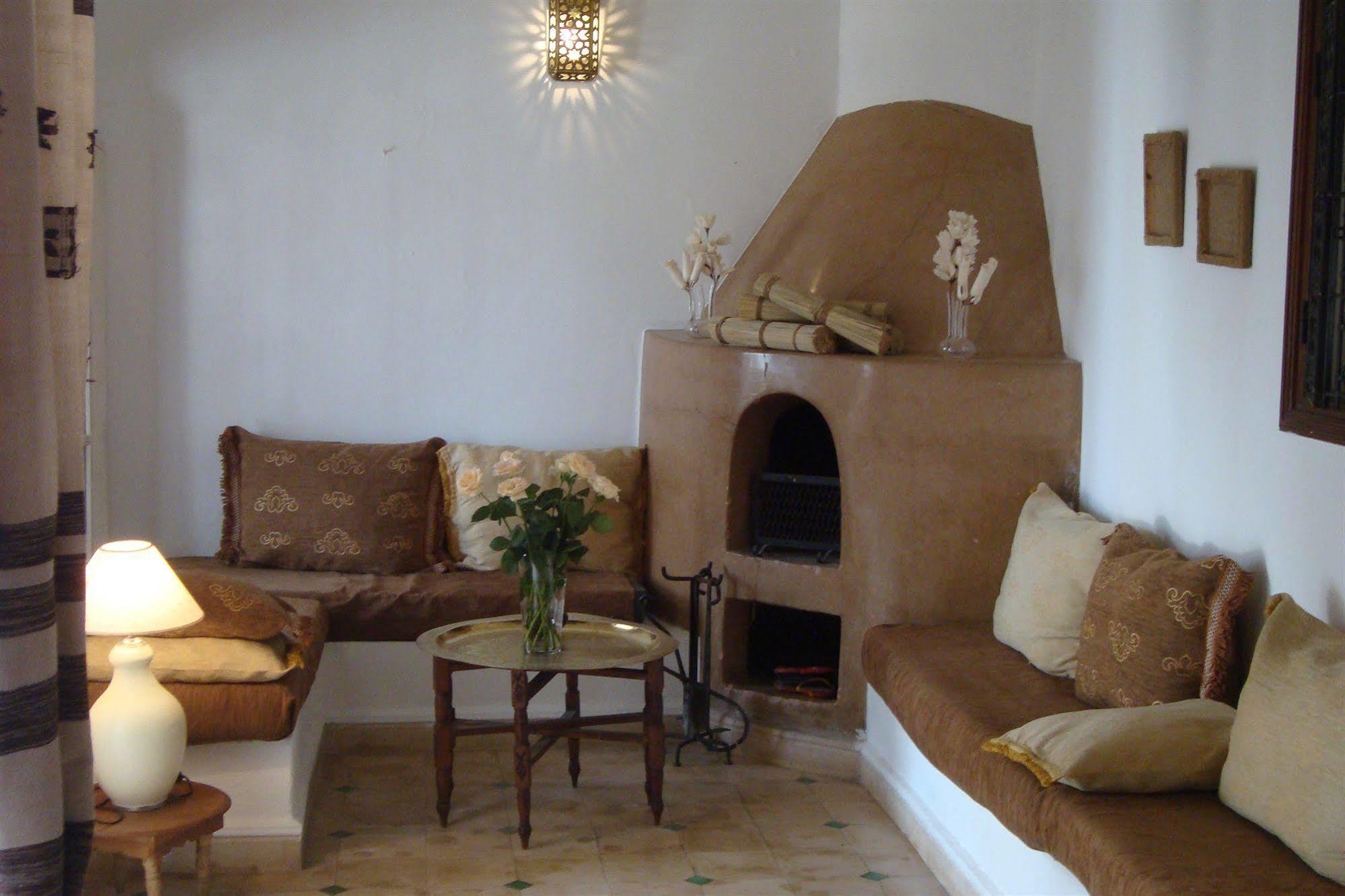 Riad Noor Charana