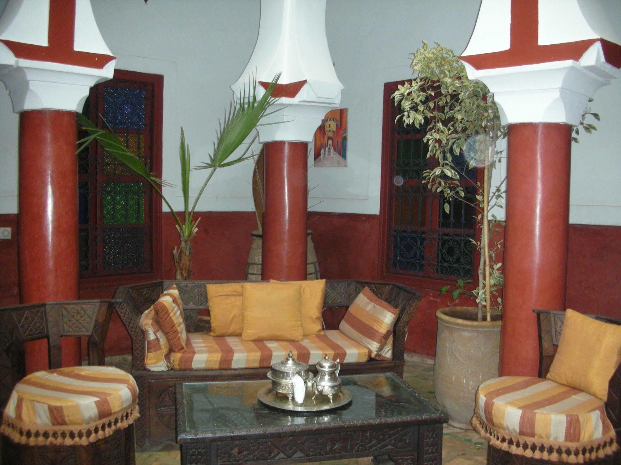 Riad Osefina