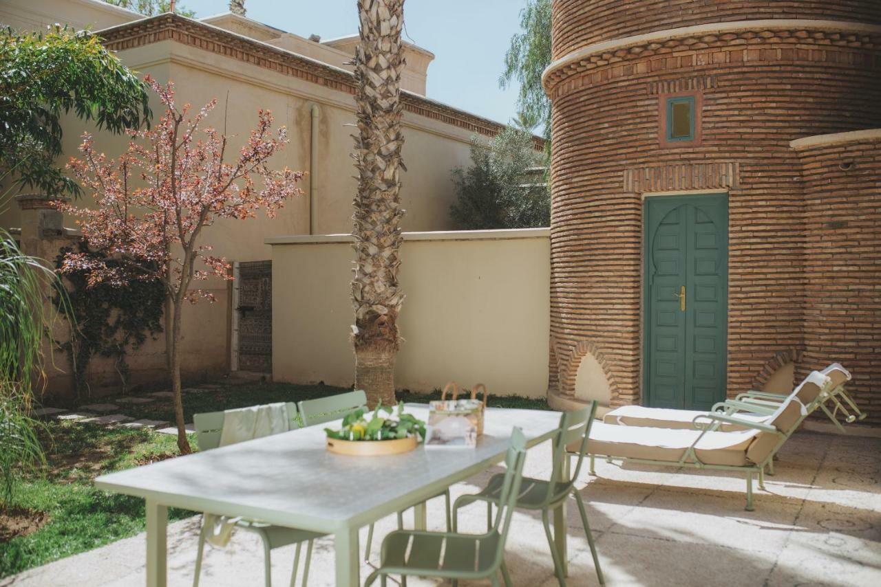 Les Deux Tours Hotel 5*