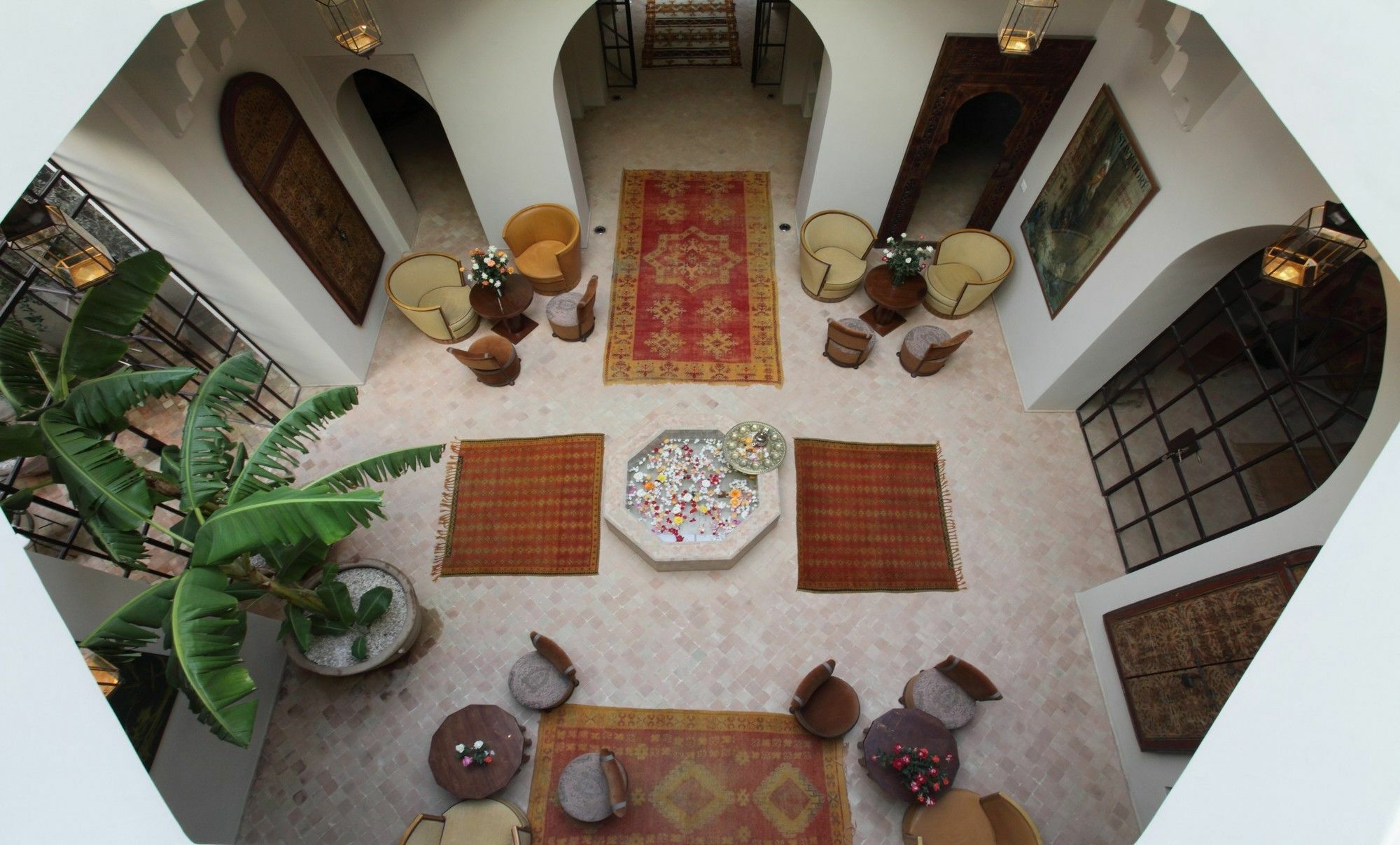 Palais Khum 3*