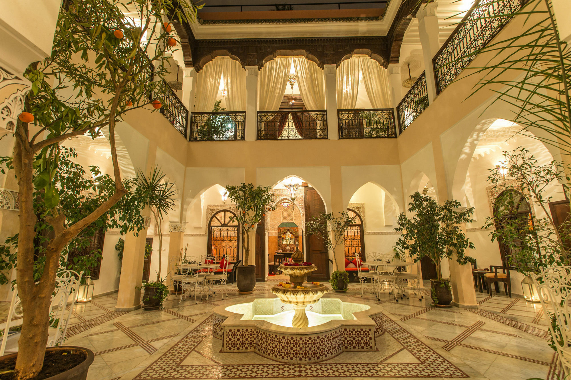Nasreen Riad 4*