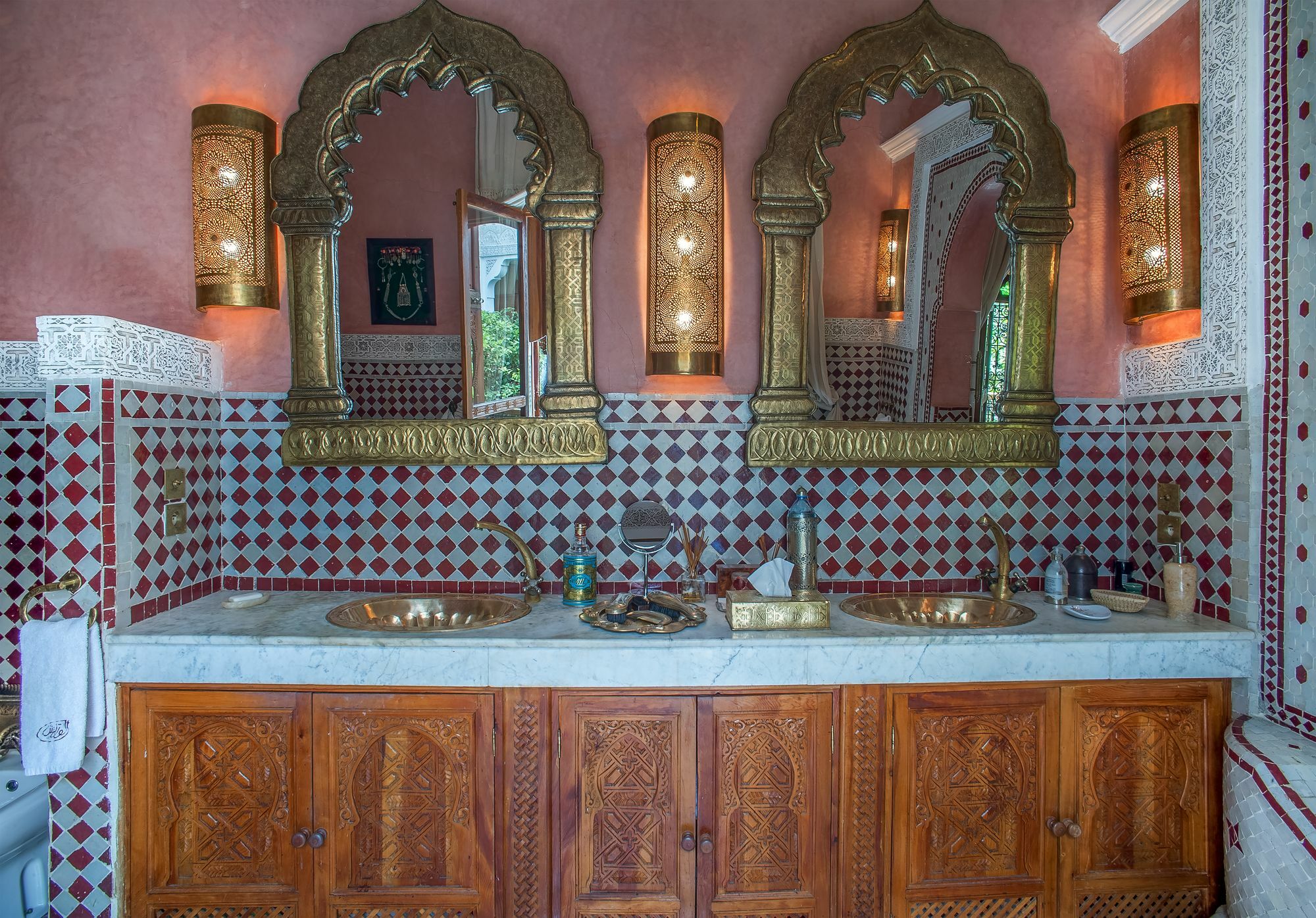 & Laurence Olivier Marrakesh