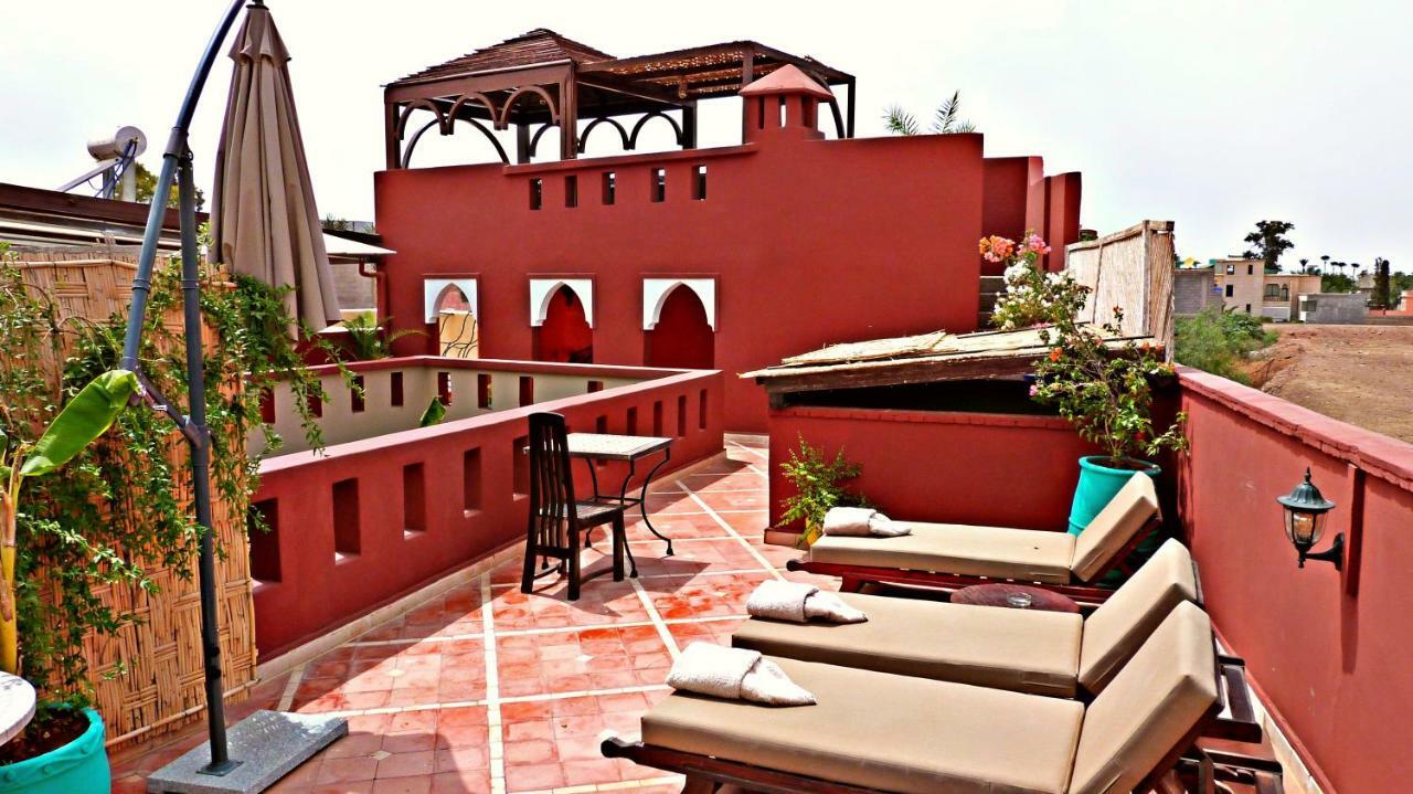 Riad Sidi Mimoune & 3*