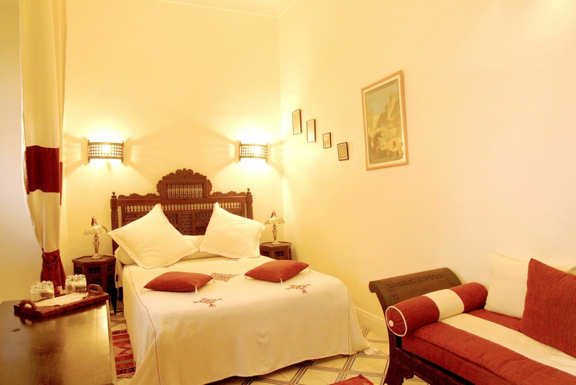 Al Jana Riad 3*