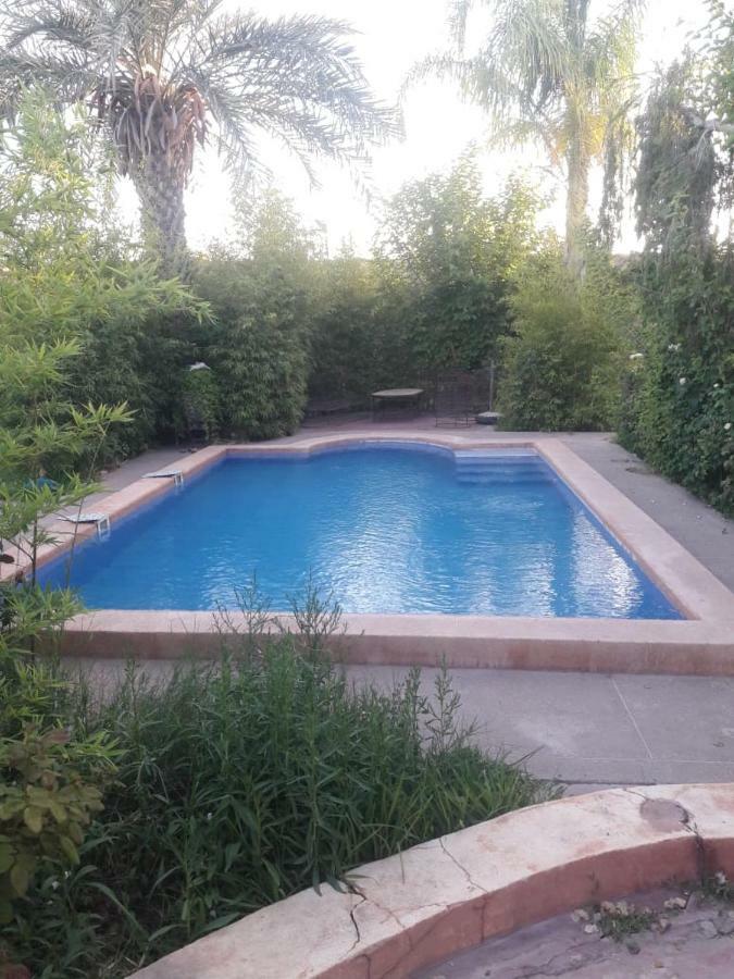 Auberge Amine Inn *