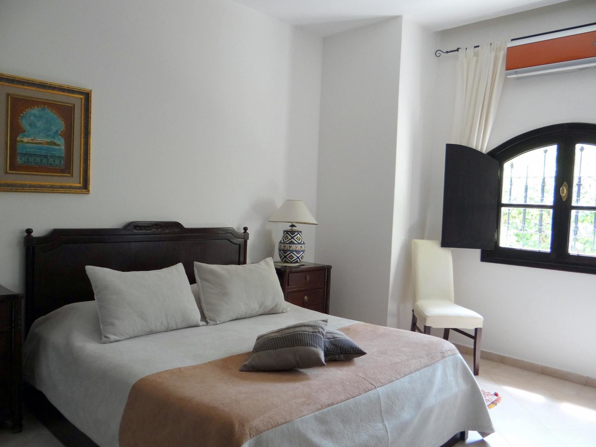 With 6 Bedrooms In Marrakech, With Private Pool, Enclosed Garden Villa Marrakesh