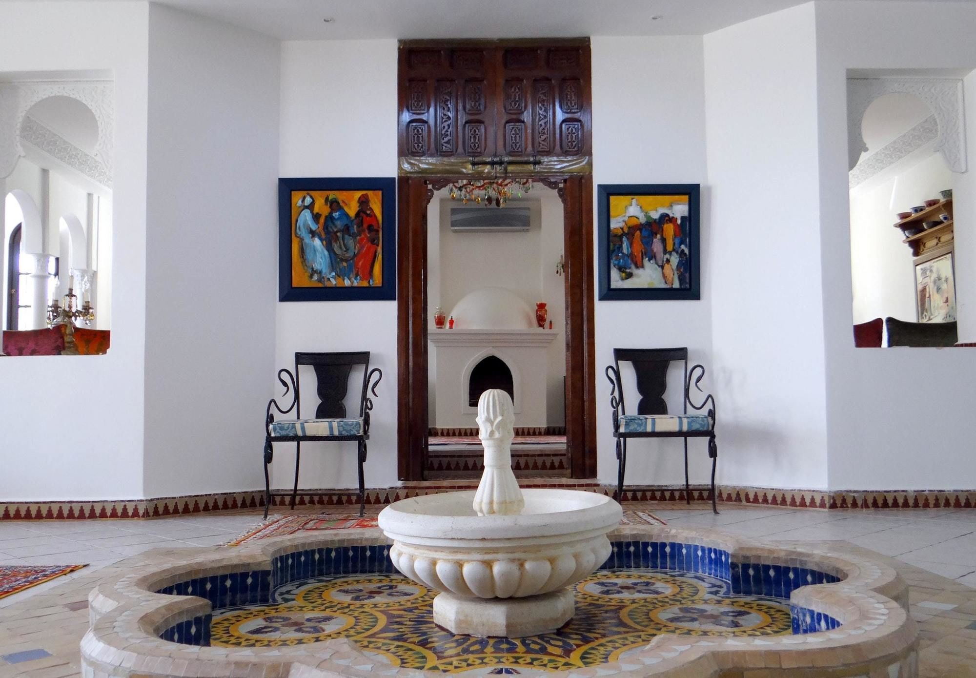 With 6 Bedrooms In Marrakech, With Private Pool, Enclosed Garden