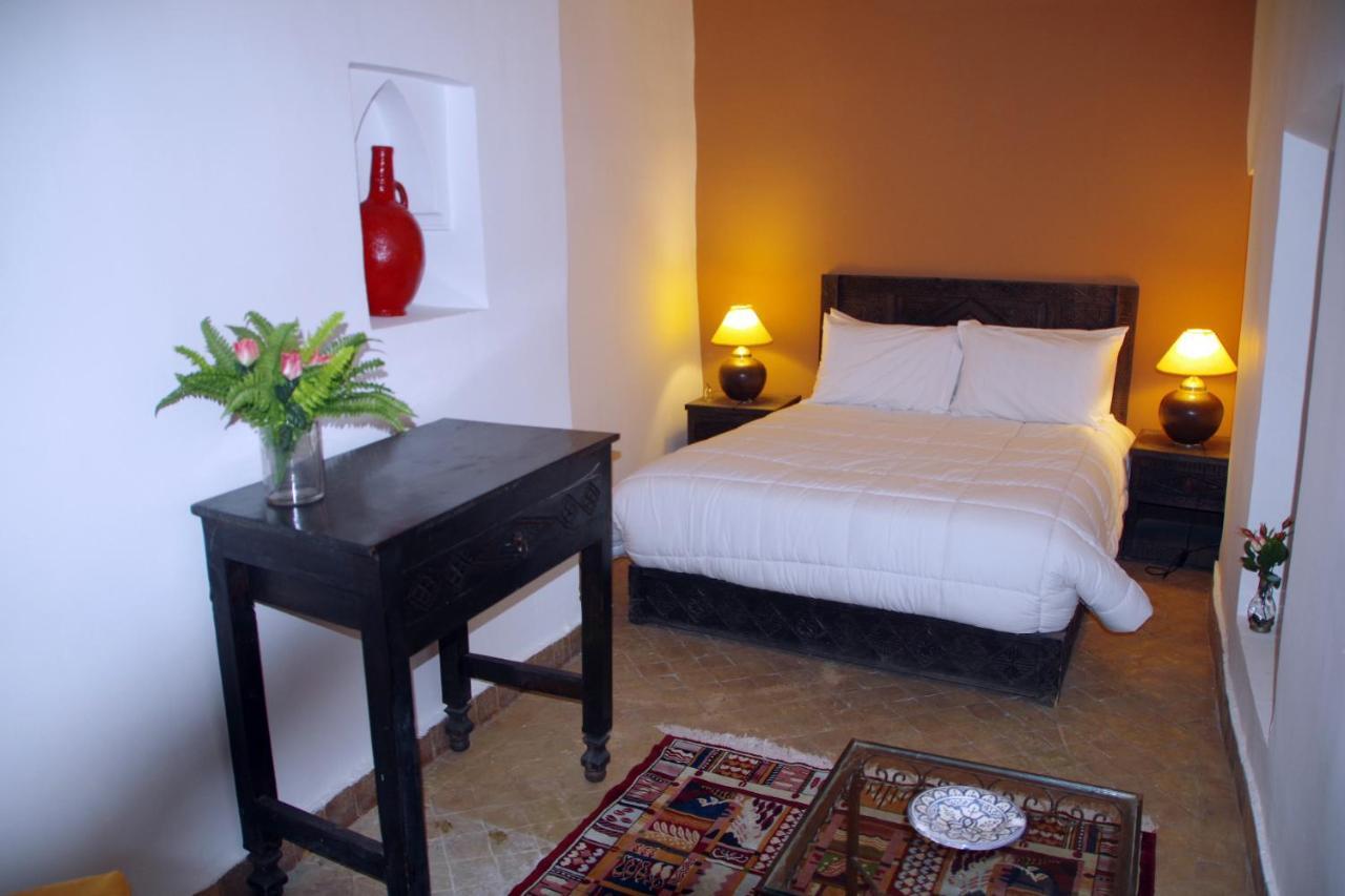 Mina * Marrakesh