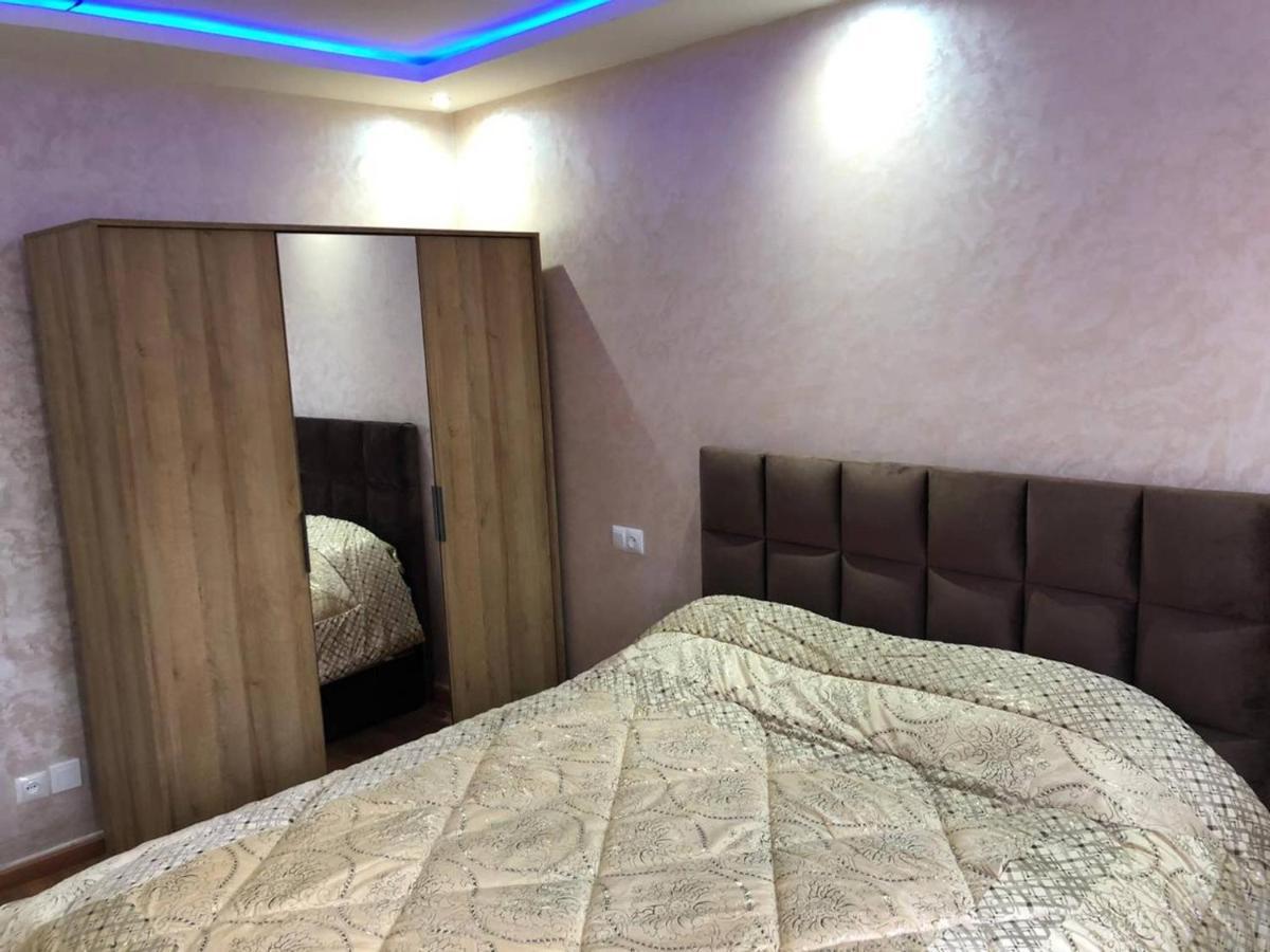 Apartment “yallah”riyad Triplex For 6 Persons Max