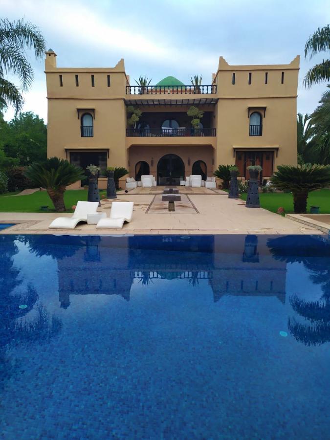 Villa Malika Silvana *